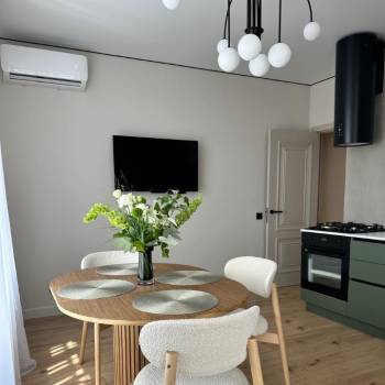 Продается 2-х комнатная квартира, 64 м²