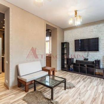 Продается 3-х комнатная квартира, 60 м²