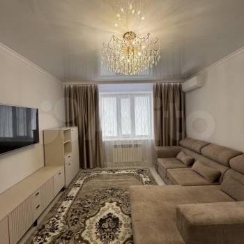 Сдается Многокомнатная квартира, 68,3 м²