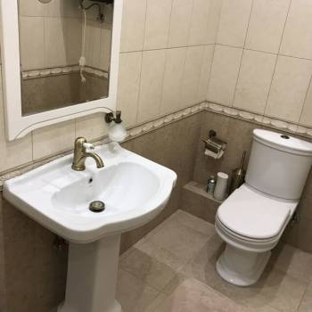 Продается Многокомнатная квартира, 128 м²