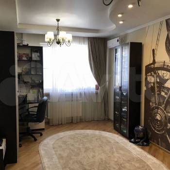 Продается Многокомнатная квартира, 128 м²