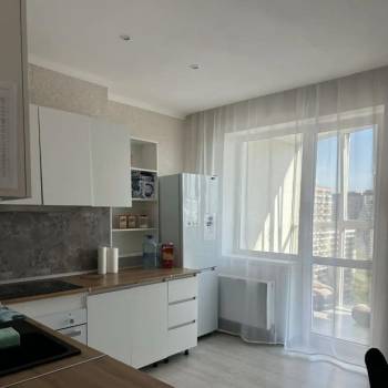 Сдается 2-х комнатная квартира, 61,6 м²