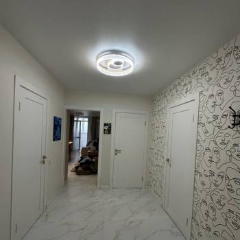 Сдается 1-комнатная квартира, 55 м²