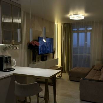 Сдается 1-комнатная квартира, 55 м²