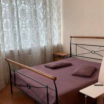 Сдается 1-комнатная квартира, 65 м²