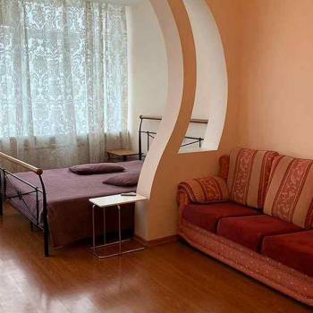 Сдается 1-комнатная квартира, 65 м²