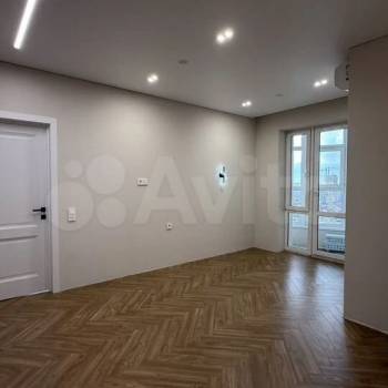 Продается Многокомнатная квартира, 80 м²