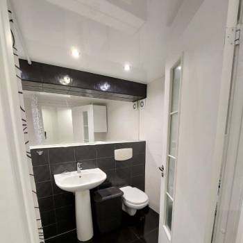 Продается 1-комнатная квартира, 37 м²