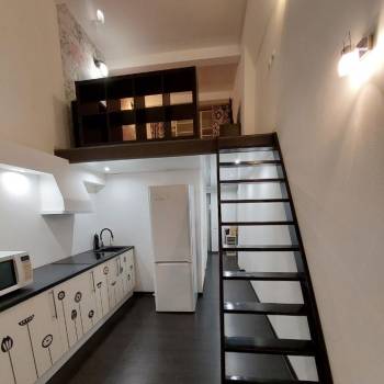 Продается 1-комнатная квартира, 37 м²