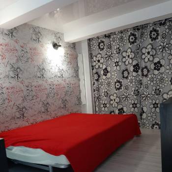 Продается 1-комнатная квартира, 37 м²