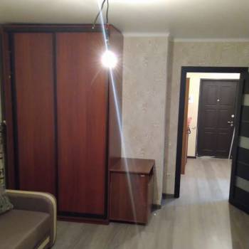 Сдается 1-комнатная квартира, 41 м²