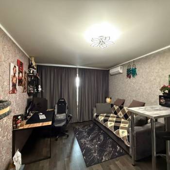 Продается 1-комнатная квартира, 28 м²