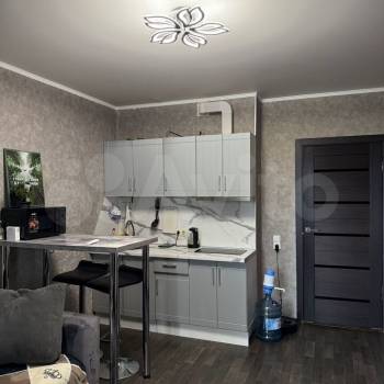 Продается 1-комнатная квартира, 28 м²