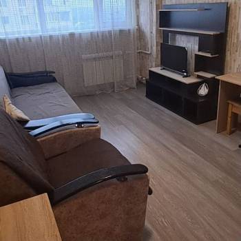Сдается 1-комнатная квартира, 38 м²