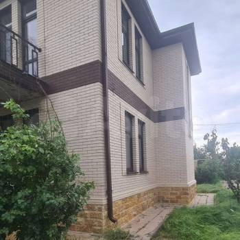 Продается Дом, 235 м²