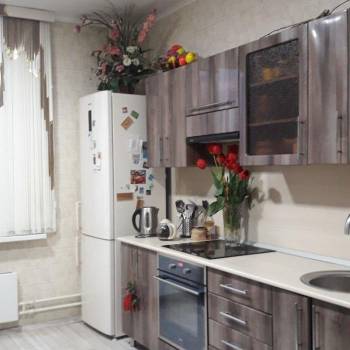 Продается Многокомнатная квартира, 68 м²