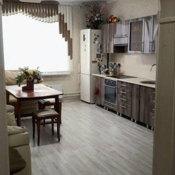 Продается Многокомнатная квартира, 68 м²