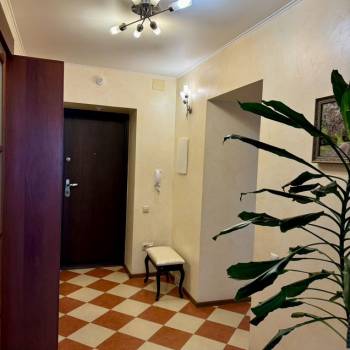 Сдается Многокомнатная квартира, 77,8 м²