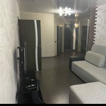 Сдается Многокомнатная квартира, 88 м²