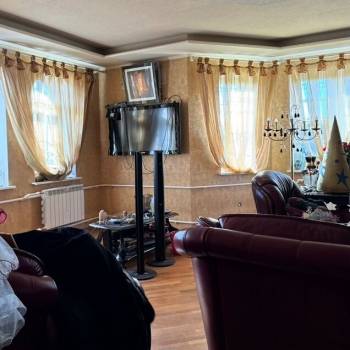 Продается Дом, 300 м²