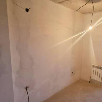 Продается 1-комнатная квартира, 41 м²