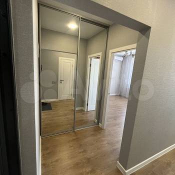 Продается 1-комнатная квартира, 39 м²