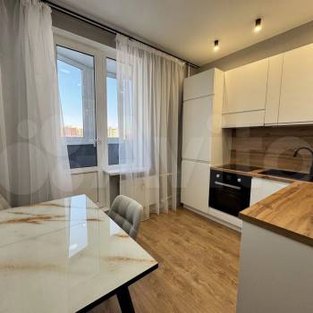 Продается 1-комнатная квартира, 39 м²