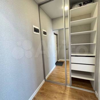 Продается 1-комнатная квартира, 39 м²