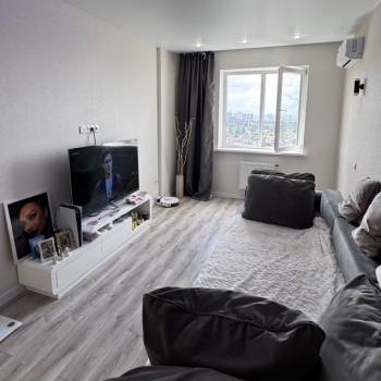 Продается 2-х комнатная квартира, 60 м²