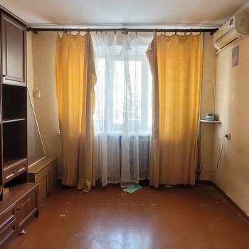 Продается 1-комнатная квартира, 47,6 м²