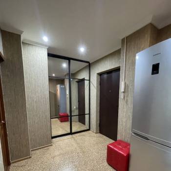 Сдается 1-комнатная квартира, 50 м²