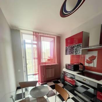 Сдается 1-комнатная квартира, 50 м²