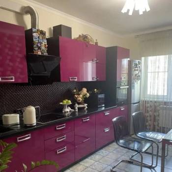 Сдается 1-комнатная квартира, 42 м²