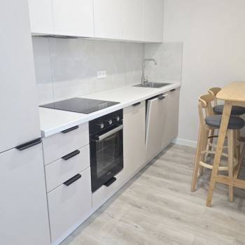 Продается 1-комнатная квартира, 30 м²