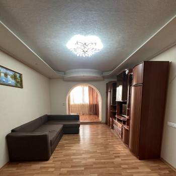 Продается 1-комнатная квартира, 43,7 м²