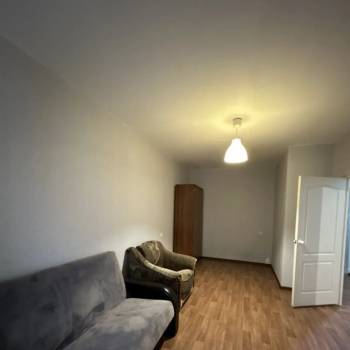 Сдается 1-комнатная квартира, 46 м²