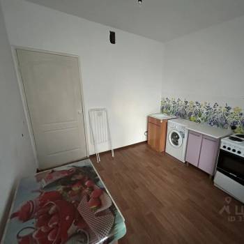 Сдается 1-комнатная квартира, 46 м²