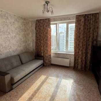 Сдается 1-комнатная квартира, 36 м²