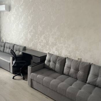 Сдается 1-комнатная квартира, 43 м²