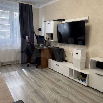 Продается 1-комнатная квартира, 37,1 м²