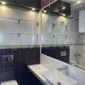 Сдается Многокомнатная квартира, 130 м²