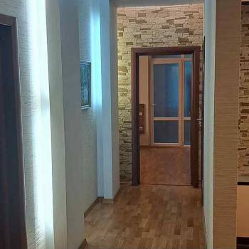 Сдается Многокомнатная квартира, 130 м²