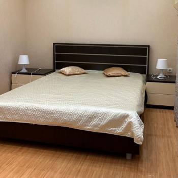 Сдается 2-х комнатная квартира, 70 м²