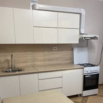 Сдается 2-х комнатная квартира, 70 м²