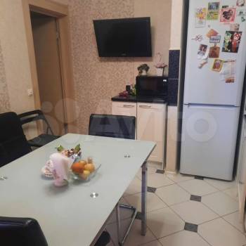 Продается 3-х комнатная квартира, 67,9 м²