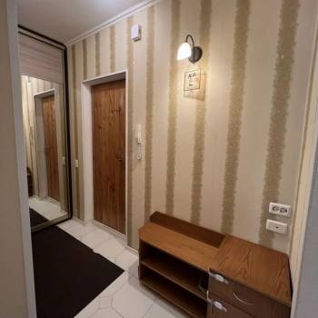 Сдается 1-комнатная квартира, 37 м²