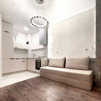 Продается 1-комнатная квартира, 35 м²