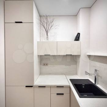 Продается 1-комнатная квартира, 35 м²
