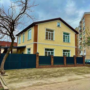 Продается Дом, 177 м²