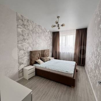 Сдается 2-х комнатная квартира, 79 м²